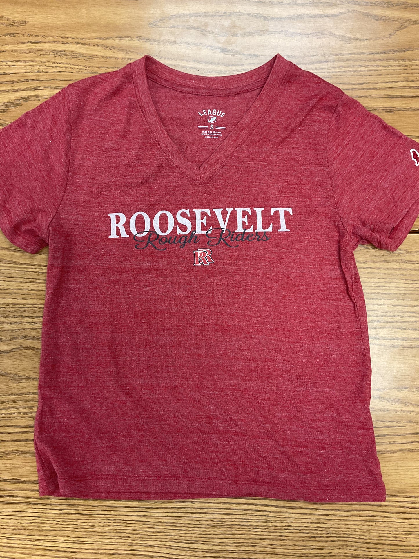 V neck light maroon T-shirt